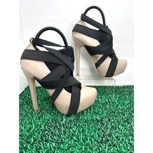 Colin Stuart x Victoria's Secret Heels Size 7.5B‎ Nude & Black Platform Pumps